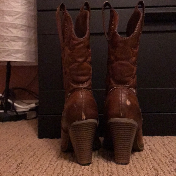 Heeled cowboy boots - Picture 3 of 3